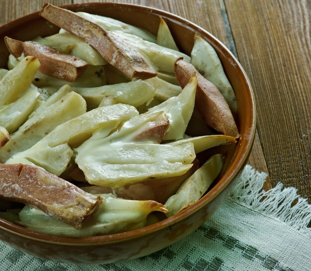 Helppo kinkkukiusaus - Patate al forno finlandesi con prosciutto