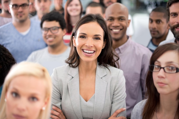 Ho il miglior staff di lavoro Foto ritagliata di un gruppo di uomini d'affari sorridenti