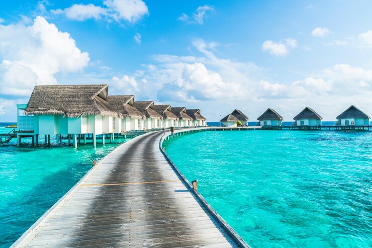 Foto hotel e isola tropicale della località di soggiorno delle maldive