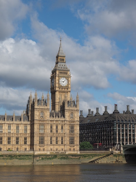 Houses of Parliament a Londra