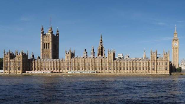 Houses of Parliament a Londra