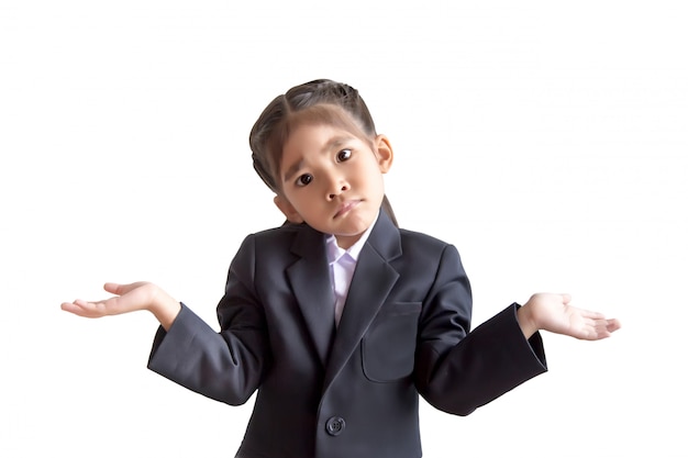 I bambini asiatici modellano con l&#39;uniforme di affari nel modello del ritratto.