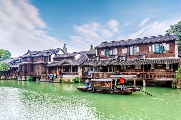 I bei fiumi di Wuzhen e gli antichi paesaggi architettonici