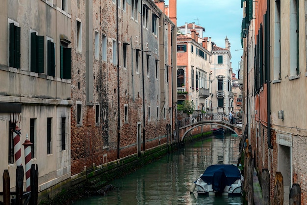 I canali di Venezia sono strade e le barche sono mezzi di trasporto