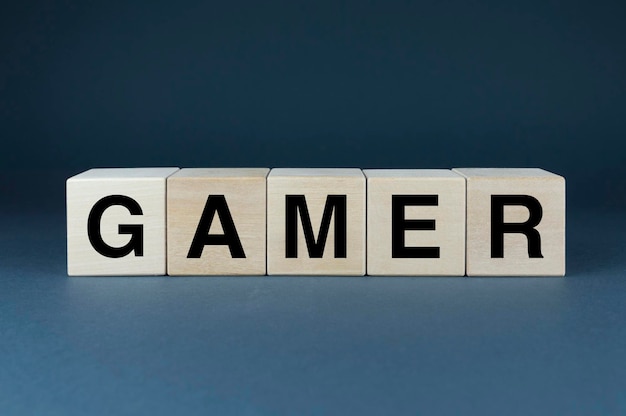 I Gamer Cubes formano la parola Gamer