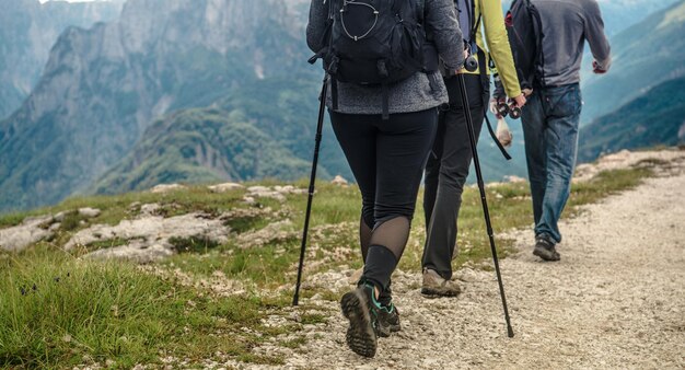 I turisti in un sentiero