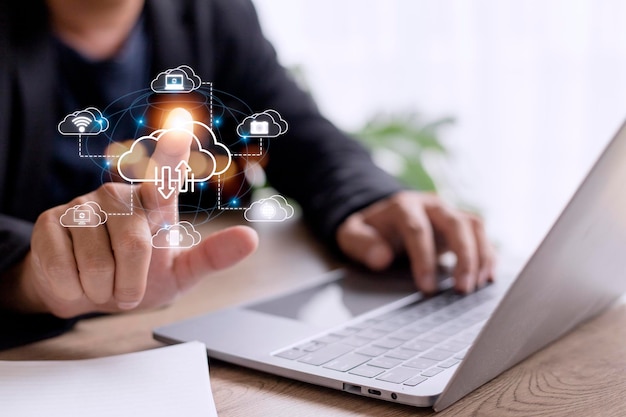 Icon cloud computing rete e informazioni sui dati di connessione delle icone Cloud computing e concetto tecnologico