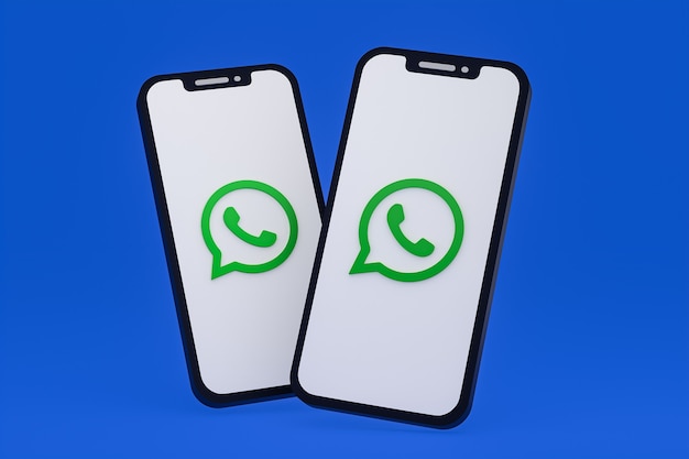 Icona di Whatsapp sullo schermo dello smartphone o del telefono cellulare 3d render