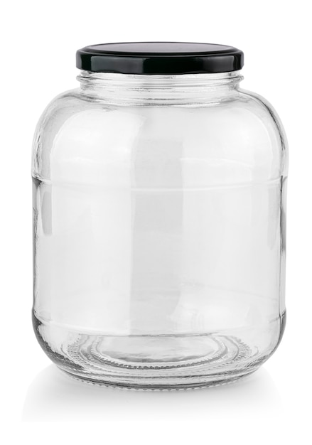 Il barattolo di vetro vuoto isolato su uno sfondo bianco