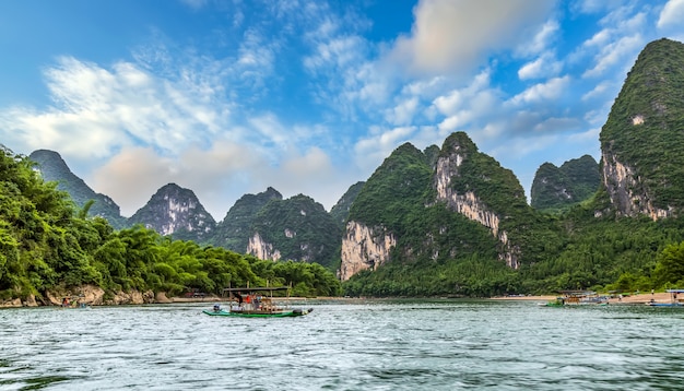 Il bellissimo paesaggio di Guilin, Cina