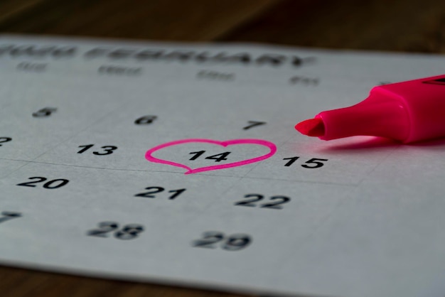 Il calendario con la data del 14 febbraio San Valentino