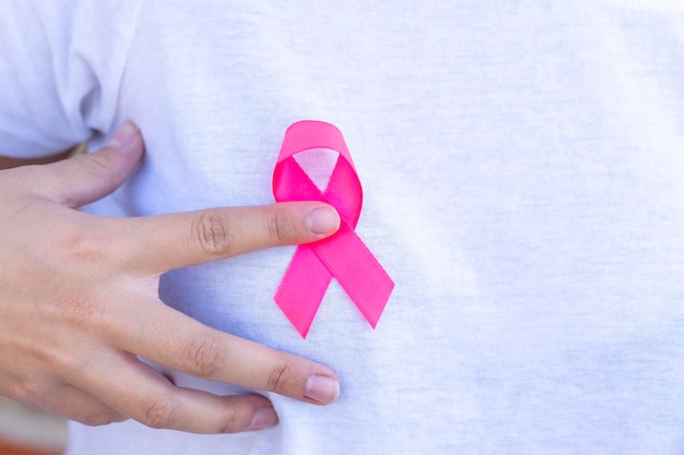 Il cancro al seno campagna di sensibilizzazione Nastro Rosa di strisce