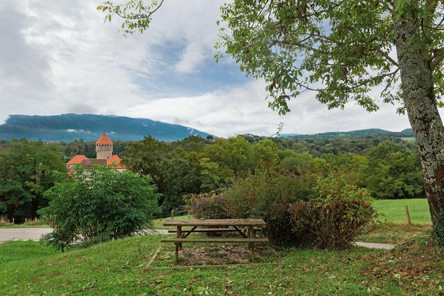 Il castello di Chateau de Montrottier vicino ad Annecy Haute Savoie Francia