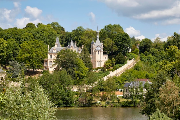 Il castello di Jonval a Pierrefonds Francia