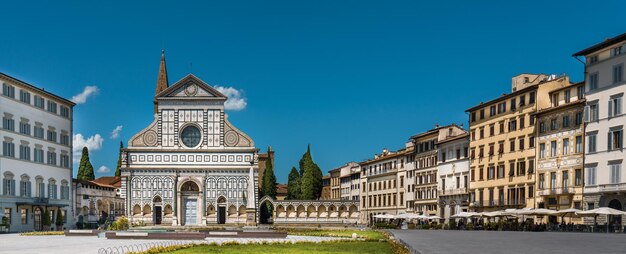 Il centro storico di una città italiana architettura mediterranea destinazione turistica Firenze