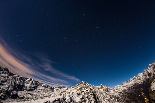 Il cielo stellato sopra le Alpi