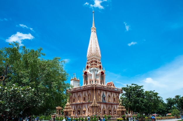 Il complesso del tempio di Wat Chalong a Phuket, Tailandia