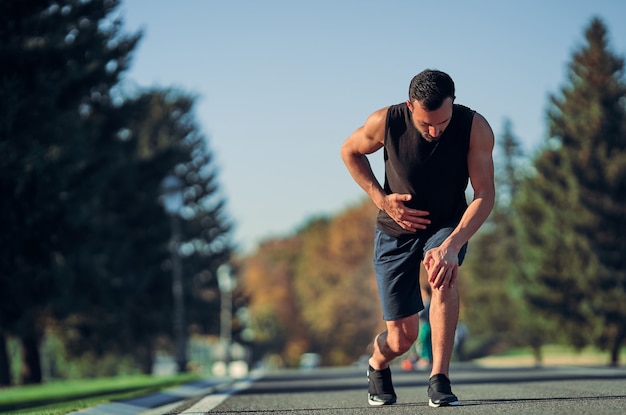 Il corridore si sente male mentre corre