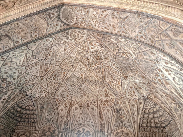 Il famoso forte rosso nella città di Agra India I turisti visitano una popolare attrazione turistica