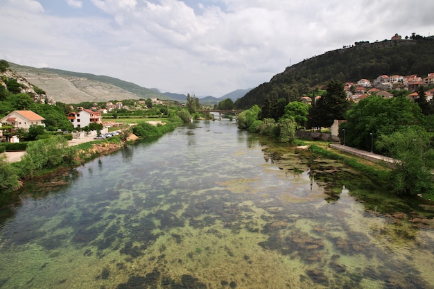 Il fiume a Trebinje, in Bosnia ed Erzegovina