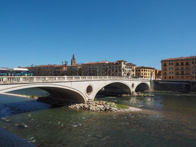 Il fiume Adige a Verona