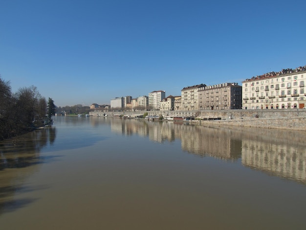 Il fiume Po a Torino