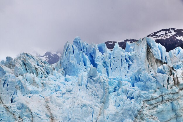 Il ghiacciaio Perito Moreno vicino a El Calafate nella Patagonia dell'Argentina