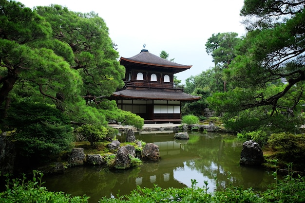 Il kannonden a Jisho-ji, comunemente noto come il Padiglione d'Argento (Ginkaku-ji). Un tempio buddista Zen a Kyoto, in Giappone.