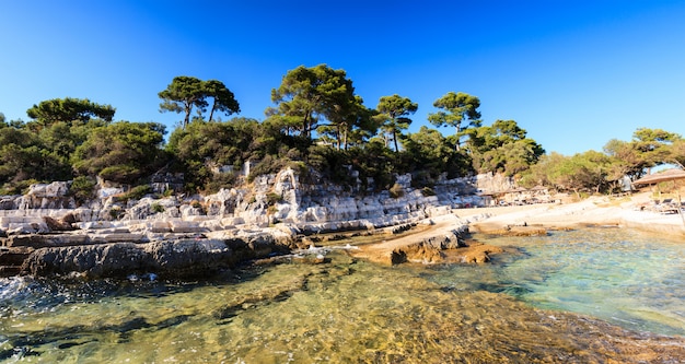 Il mare nell&#39;isola di Sveti Nikola