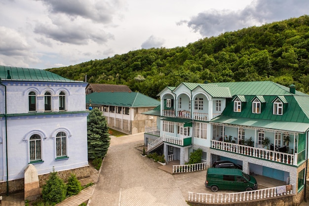 Il monastero è un convento di suore nella Repubblica di Moldova