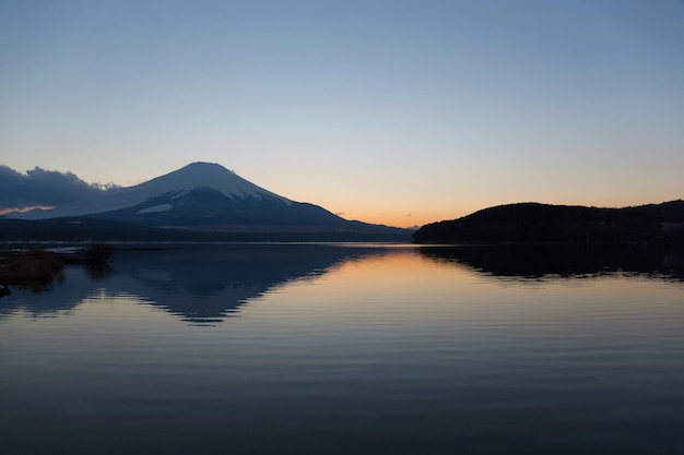 Il monte Fuji al lago Yamanaka