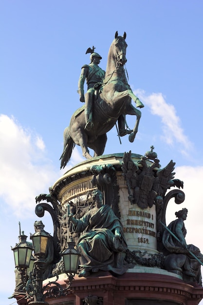 Il monumento a nicola i a san pietroburgo russia