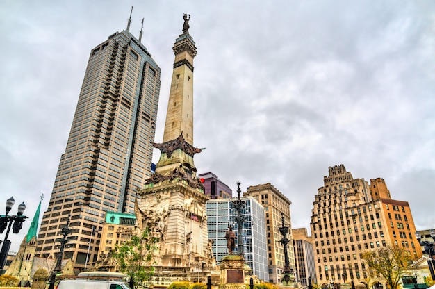 Il monumento ai soldati e ai marinai dello stato dell'Indiana a Indianapolis, negli Stati Uniti