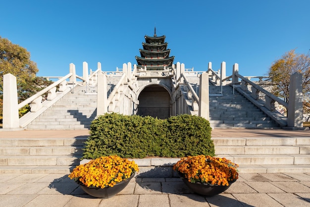 Il museo popolare nazionale della Corea si trova a Seoul, in Corea del Sud, nella stagione autunnale