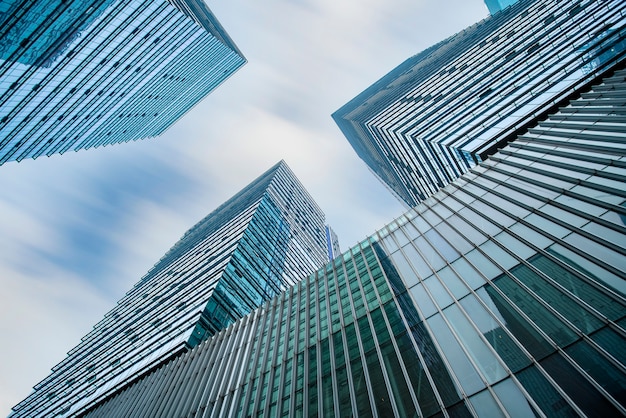 Il paesaggio architettonico dell&#39;edificio commerciale nel centro della città