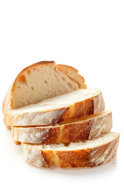 Il pane a pasta acida tagliato isolato su sfondo bianco concetto di panetteria casalinga IA generativa