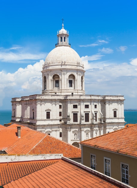 Il Pantheon Nazionale (La Chiesa di Santa Engracia) è un monumento del XVII secolo di Lisbona, Portogallo