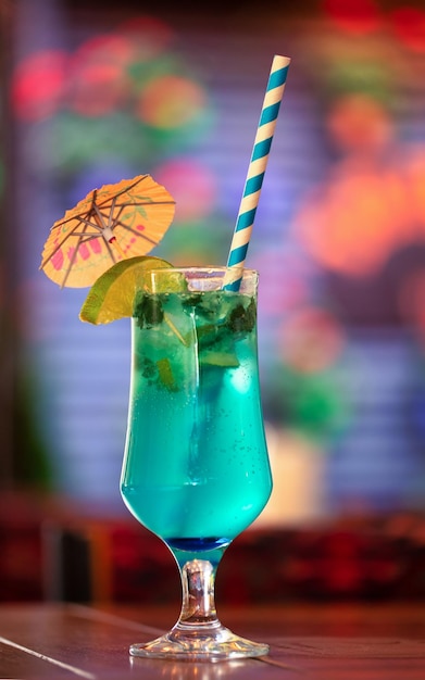 Il paradiso in un bicchiere sperimentando la vivida beatitudine del mojito