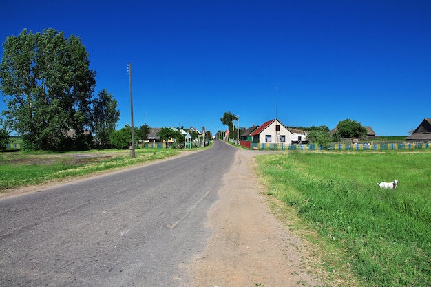 Il piccolo villaggio in Bielorussia