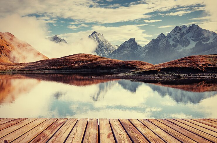 Foto il pittoresco paesaggio tra le montagne.