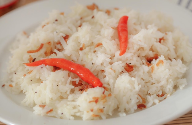 Il polao o pilaf è un riso cucinato in modo speciale molto popolare nel subcontinente indiano