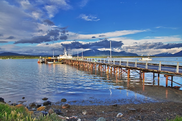 Il porto marittimo di Puerto Natales, Cile