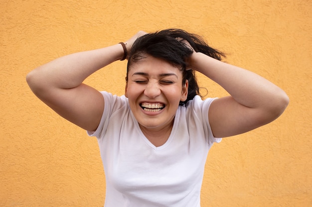 Il primo piano della ragazza felice