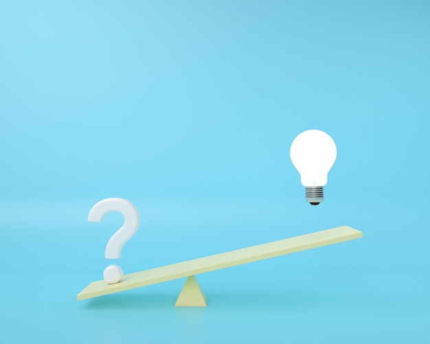 Il punto interrogativo è su una tavola di equilibrio con la lampadina che galleggia su un blu. concetto di idea creativa minima.