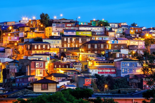 Il quartiere storico di Valparaiso in Cile