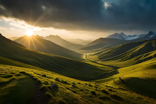 Il sole tramonta su una valle verde