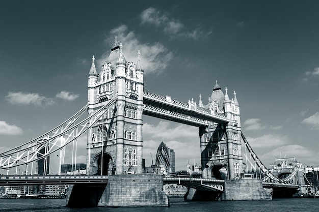 Il Tower Bridge di Londra Regno Unito