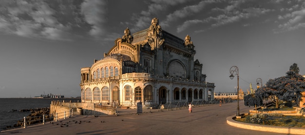 Il vecchio casinò di Costanza, in Romania