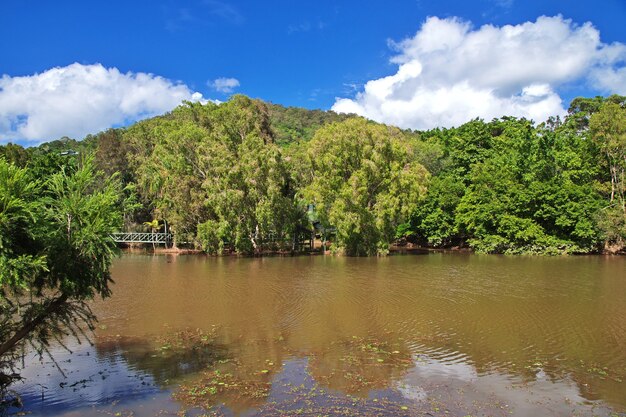 Il villaggio degli aborigeni dell'Australia, Cairns