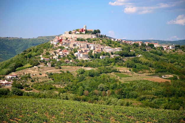 Il villaggio di Montona